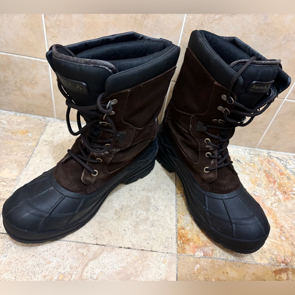 Kamik Men's Nation Plus Snow Boot, Dark Brown, 11M USA *like new*